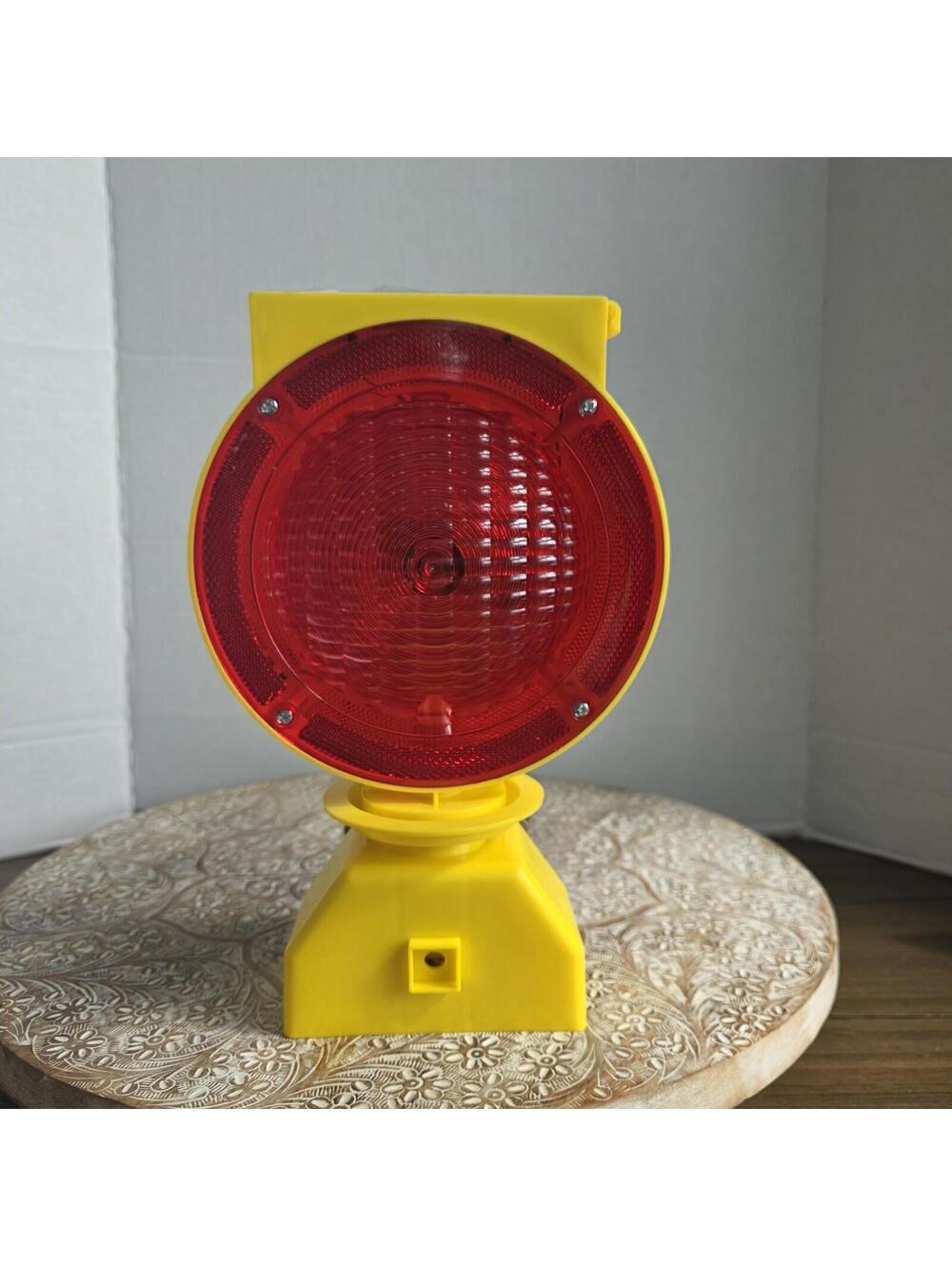 Portable LED Road Safety Warning Light Flashing Beacon Red Yellow Base